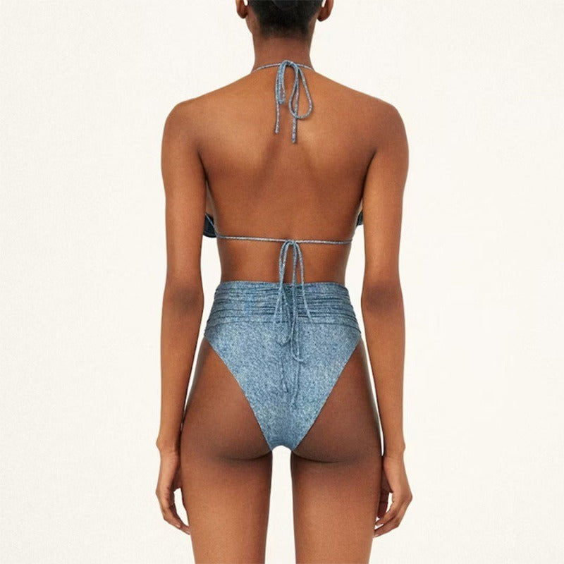 Çiçek figürlü ip bağlamalı bikini ve yarım pareo takım