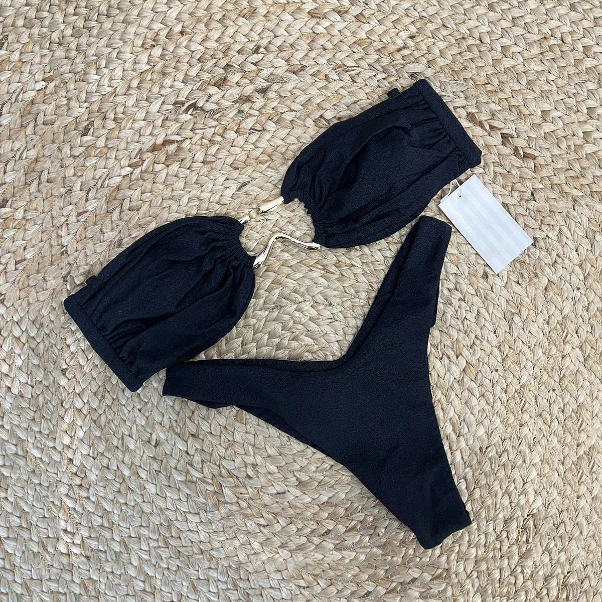 Çelik halka aksesuarlı straplez tanga ikili bikini takım