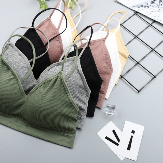 Elastik toparlayıcı üçgen bralet sütyen