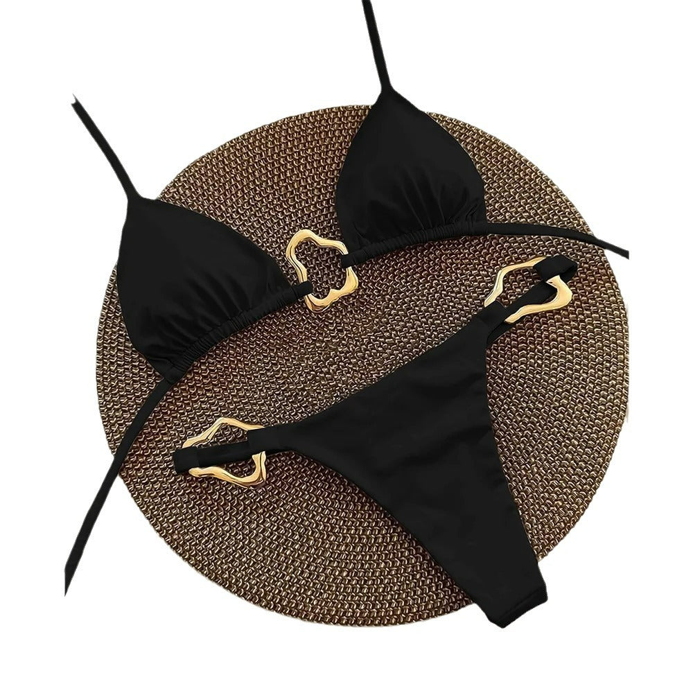 Metal halka aksesuarlı ip bağlamalı bikini takım