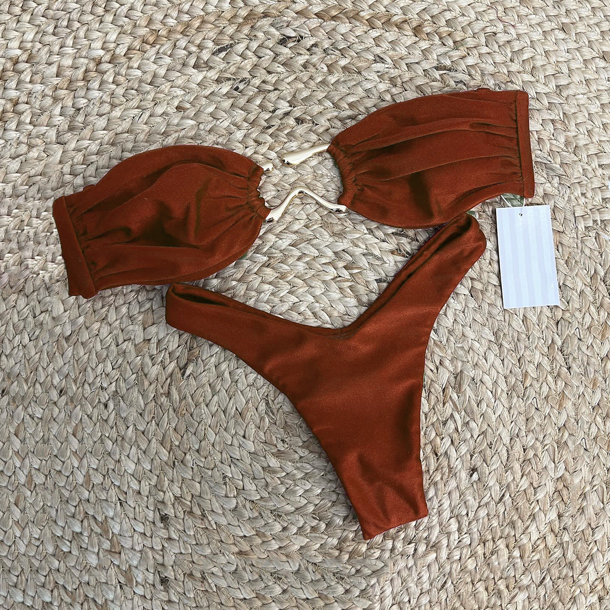 Çelik halka aksesuarlı straplez tanga ikili bikini takım