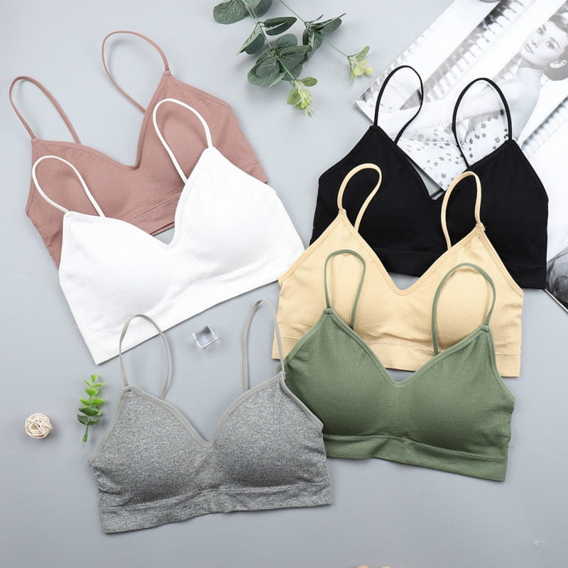 Elastik toparlayıcı üçgen bralet sütyen