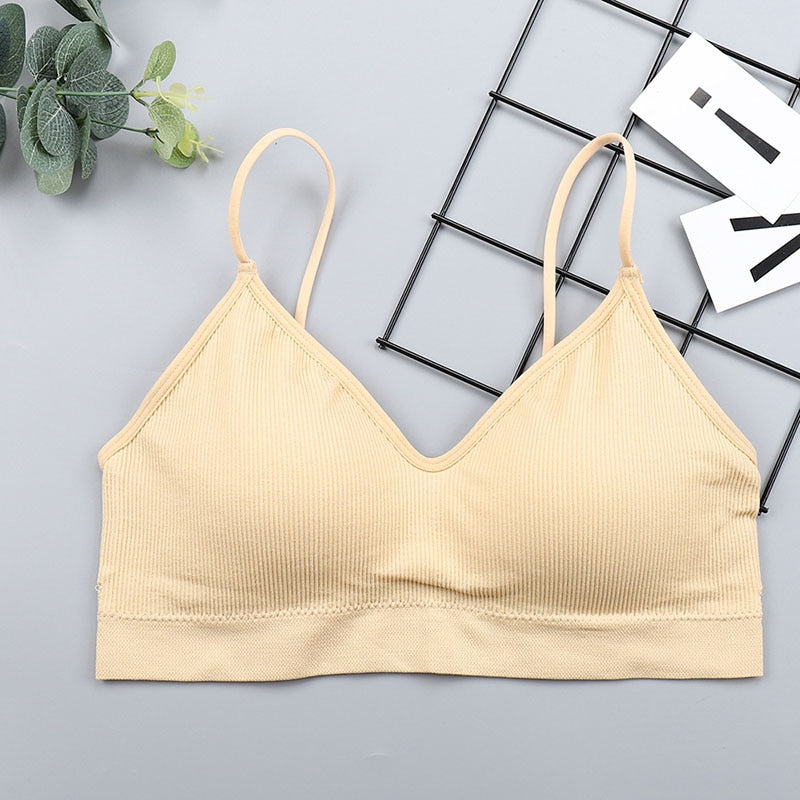 Elastik toparlayıcı üçgen bralet sütyen